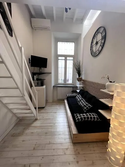 Amazing Little Loft In The Center Of Milan Lägenhet Italien